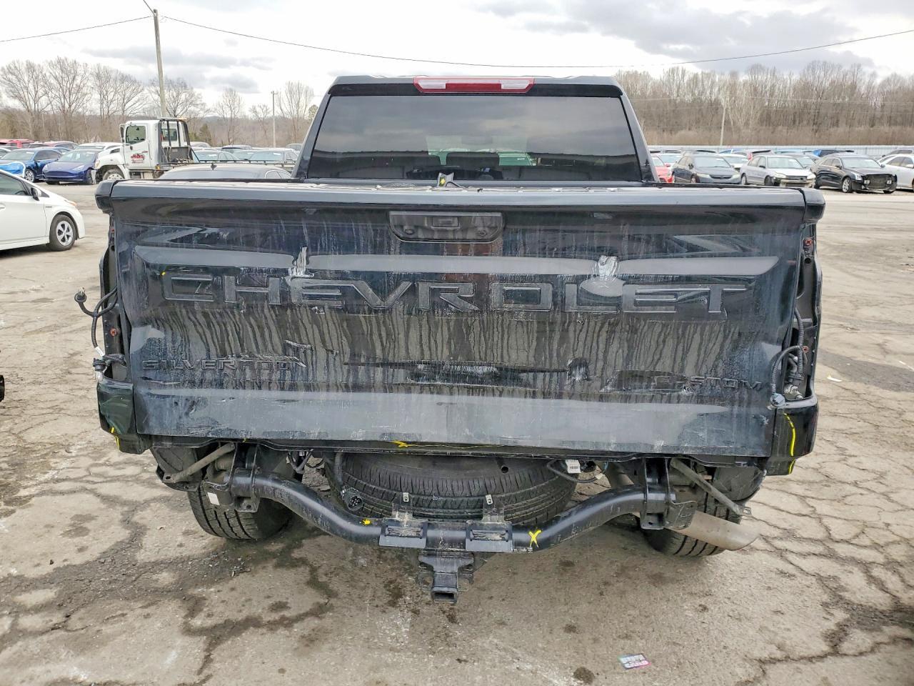2025 Chevrolet Silverado K1500 Custom - Image 6