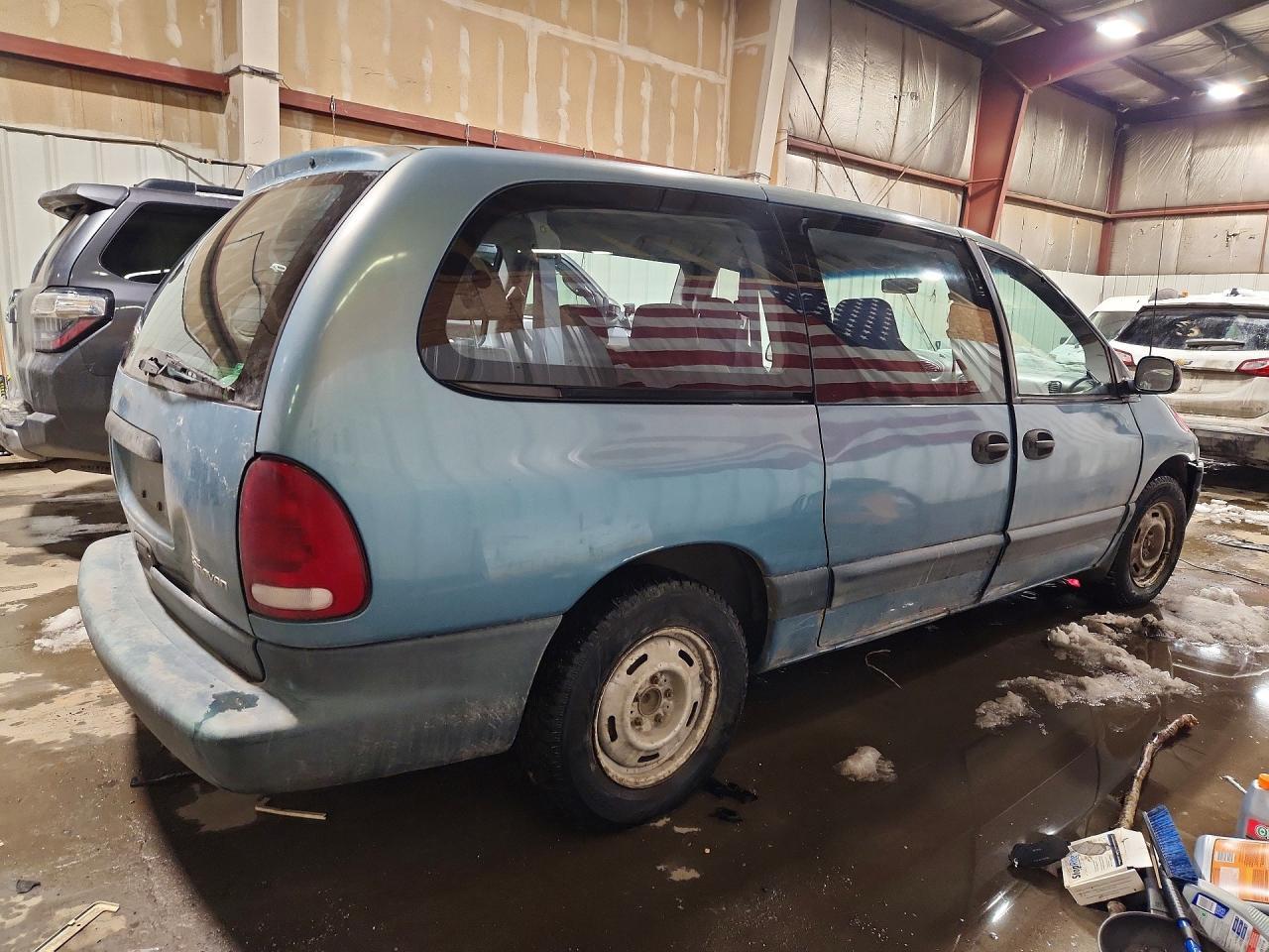 1996 Dodge Grand Caravan Se - Фото 3