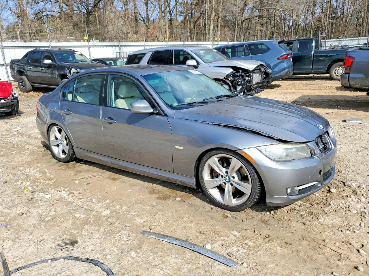 2011 BMW 335 I - Фото 4
