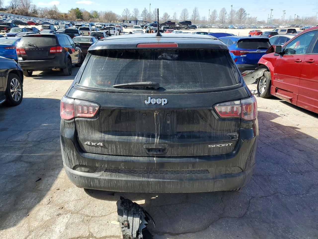 2018 Jeep Compass Sport - Фото 6