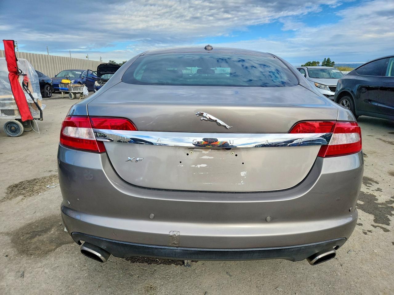2011 Jaguar Xf Xf - Фото 6
