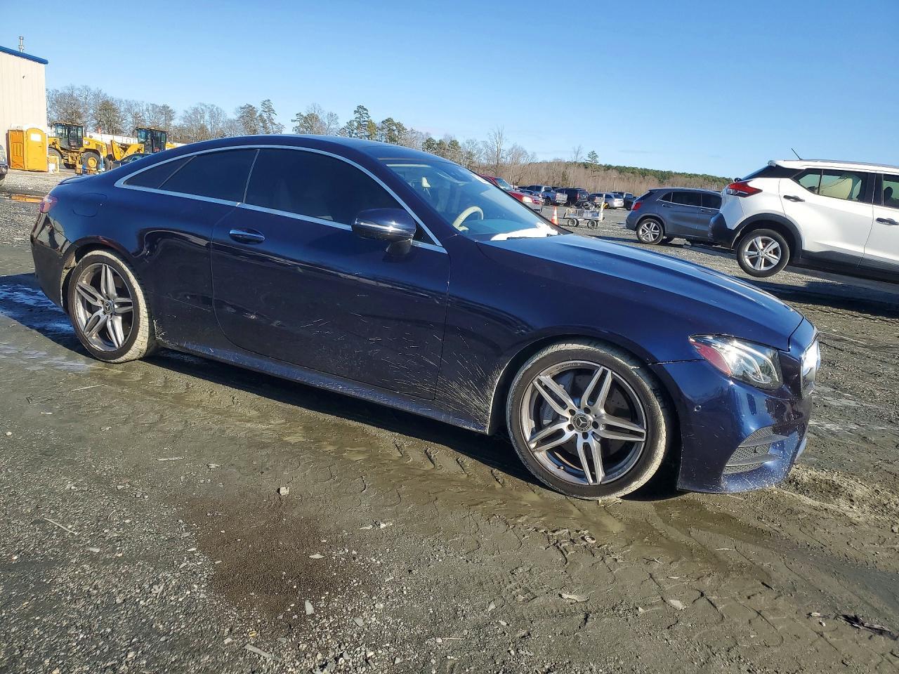2018 Mercedes-Benz E 400 - Фото 4