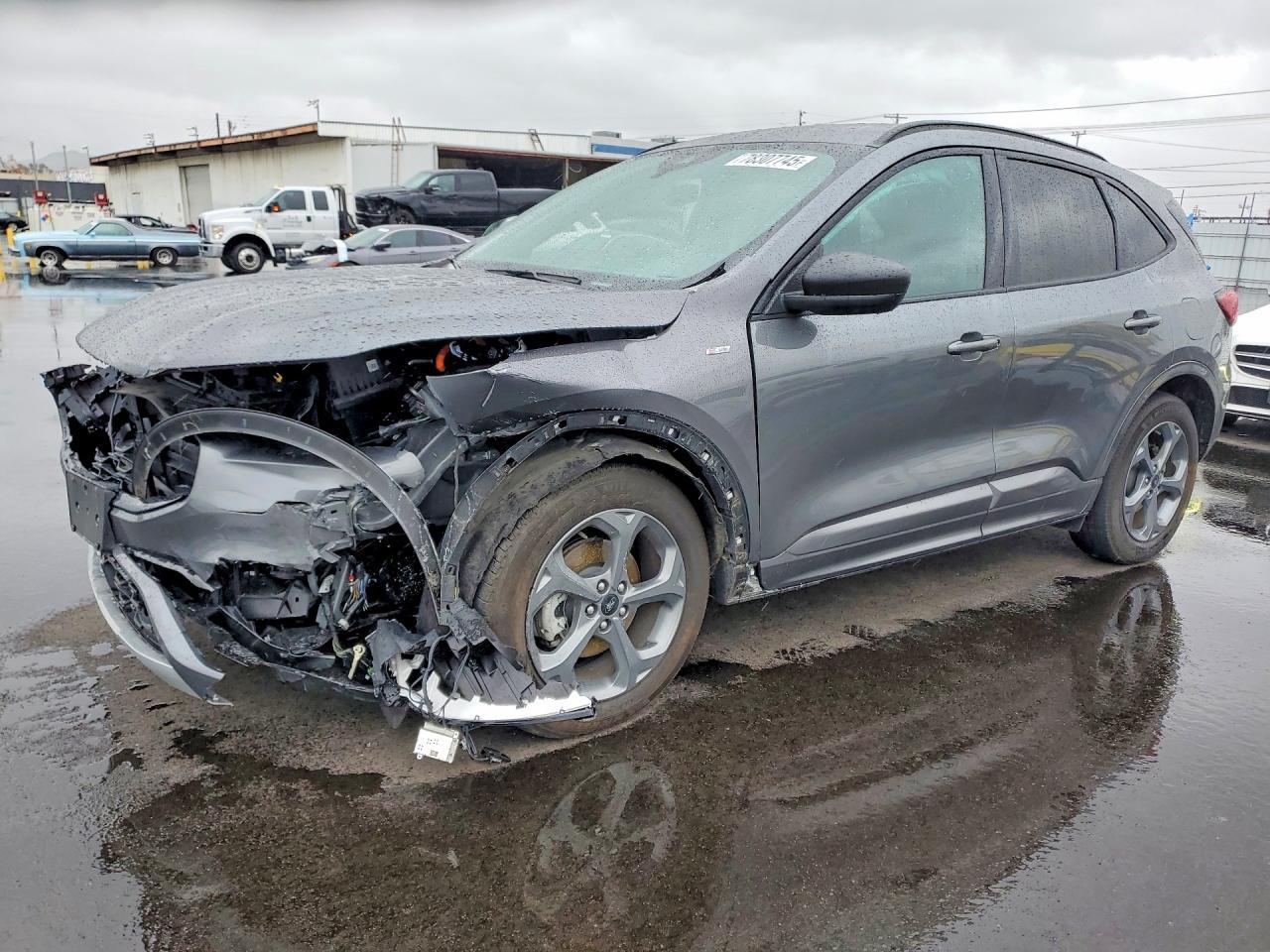 2024 Ford Escape St Line