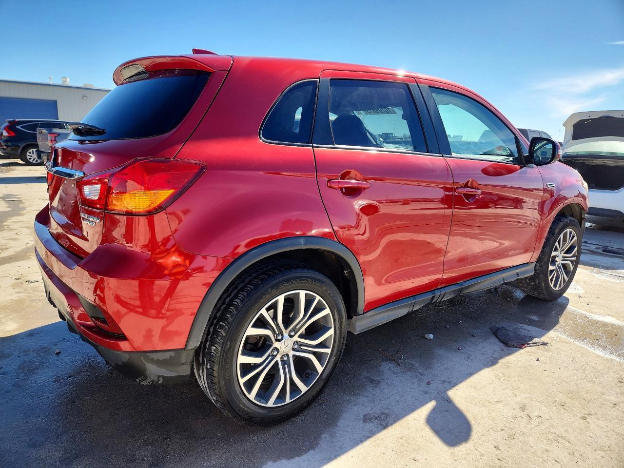 2019 Mitsubishi Outlander Sport Es - Фото 3