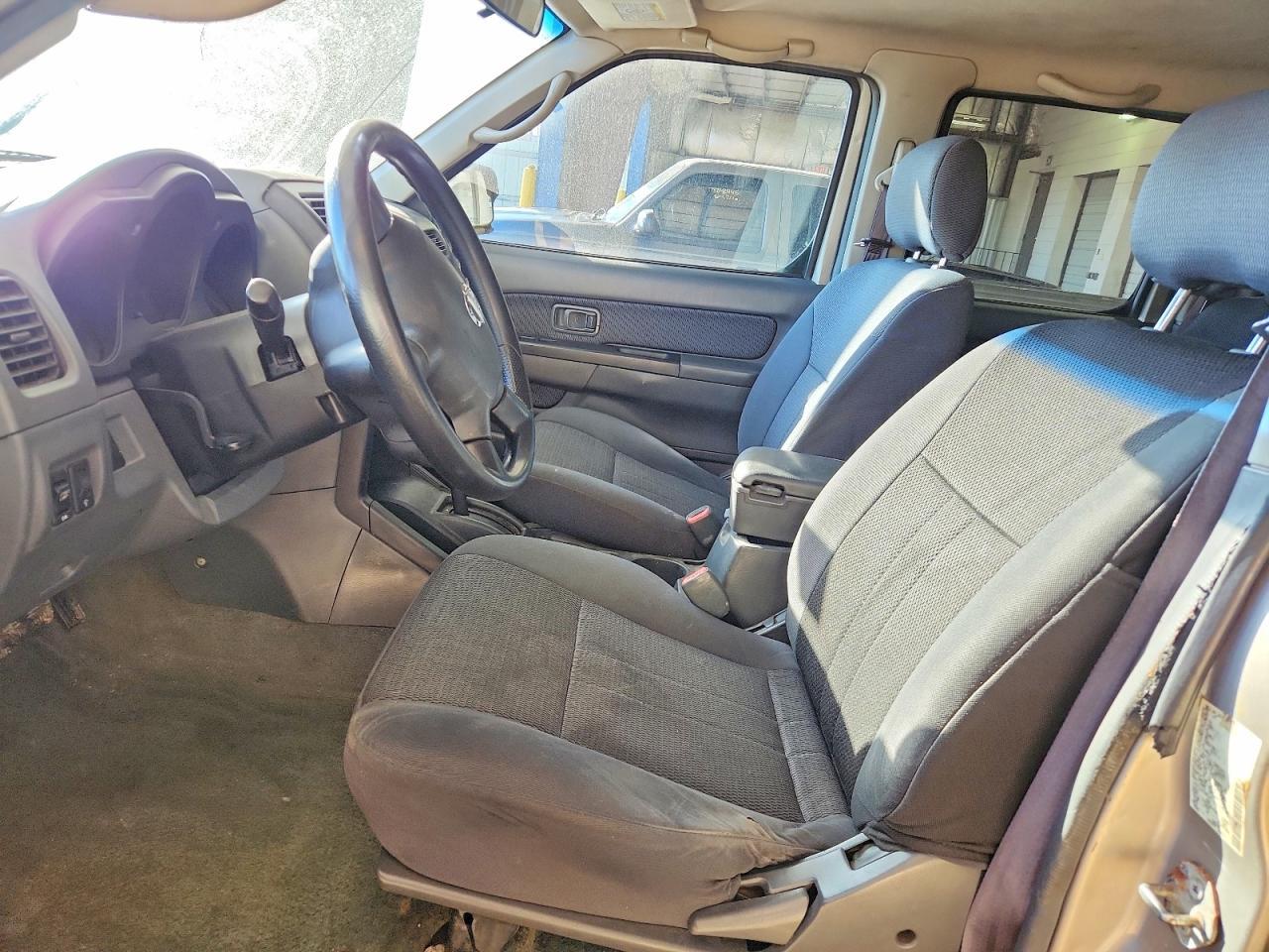 2002 Nissan Frontier Xe-V6 - Фото 7