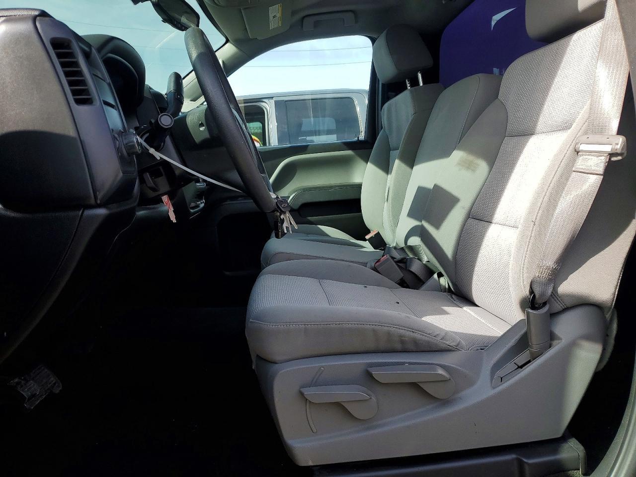 2016 Chevrolet Silverado C1500 - Image 7