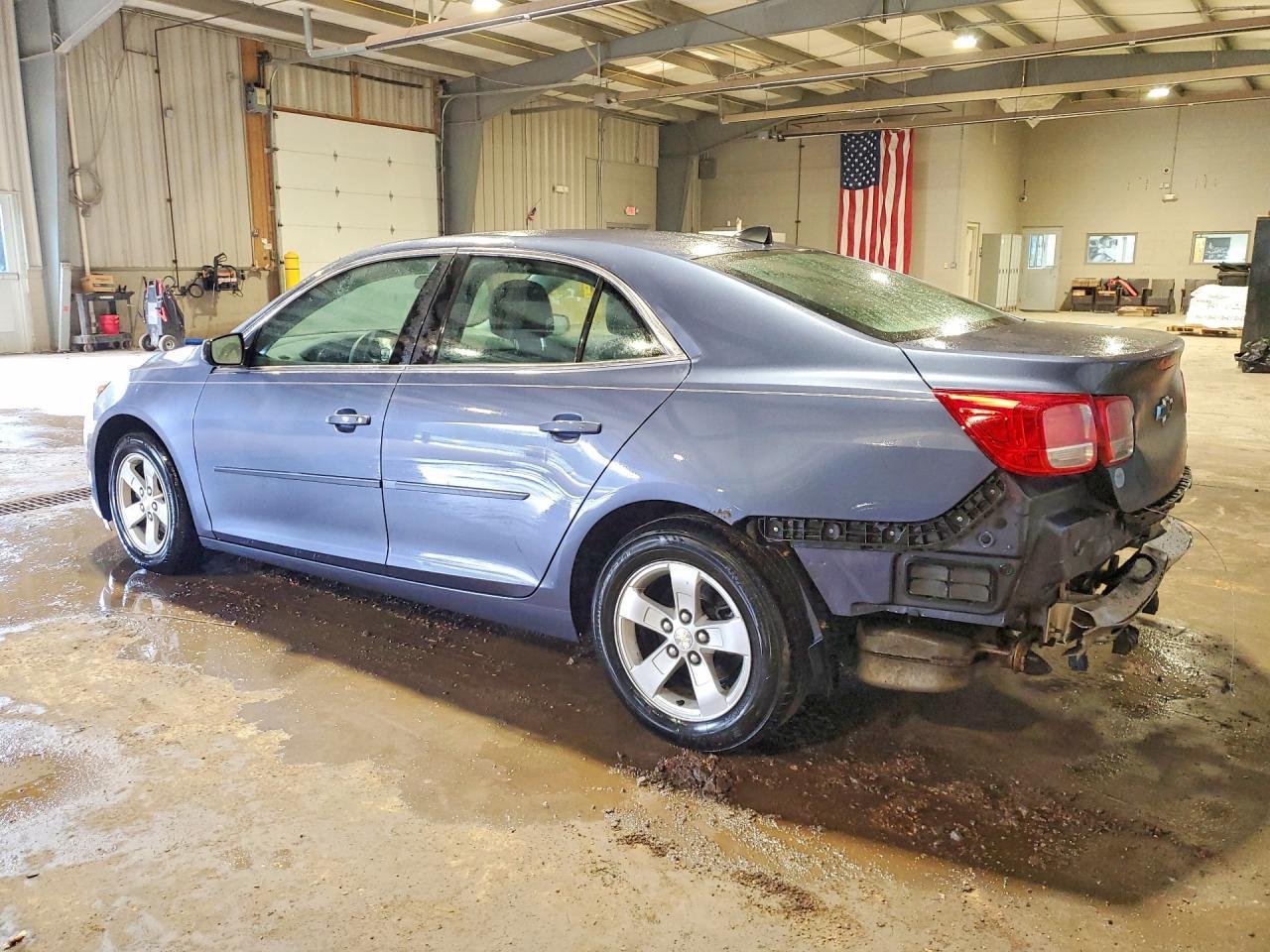 2013 Chevrolet Malibu Ls - Фото 2