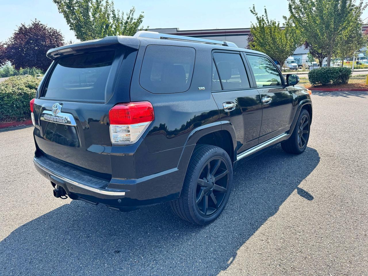 2013 Toyota 4Runner Sr5 - Image 4