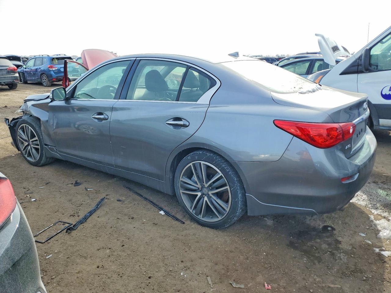 2015 Infiniti Q50 Base - Фото 2