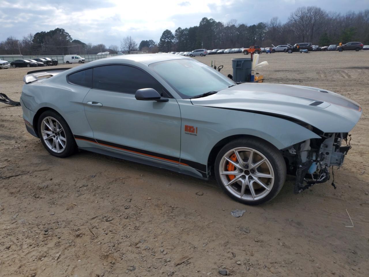 2022 Ford Mustang Mach I - Фото 4