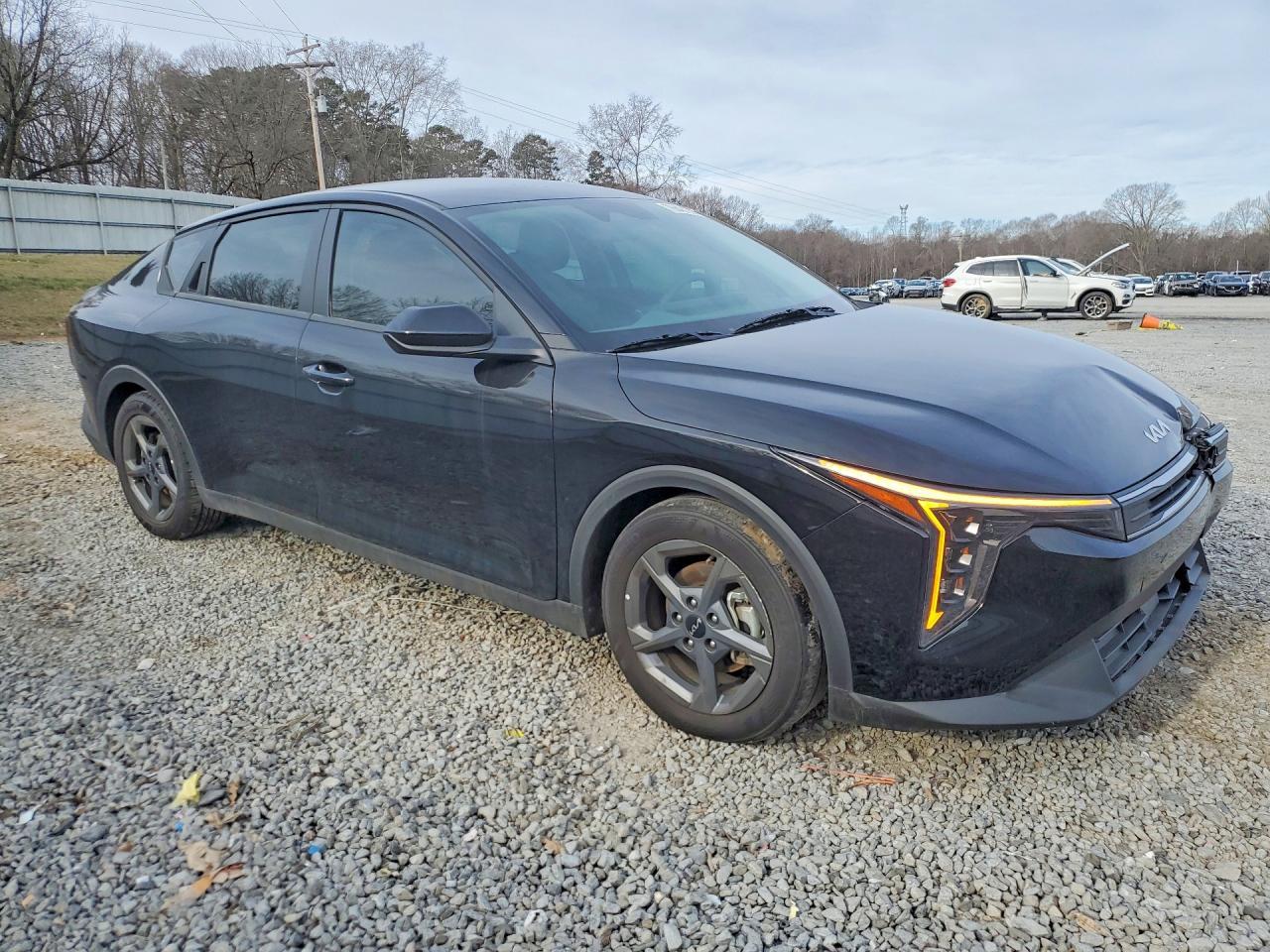 2025 Kia K4 Lx - Image 4