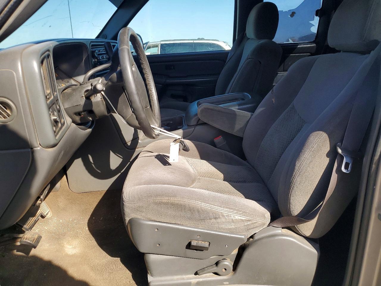 2005 Chevrolet Silverado C1500 - Фото 7