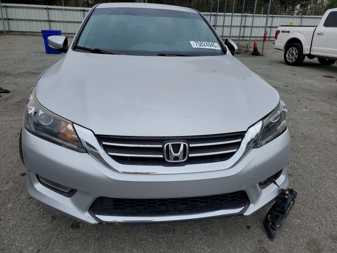 2013 Honda Accord Sport - Image 5