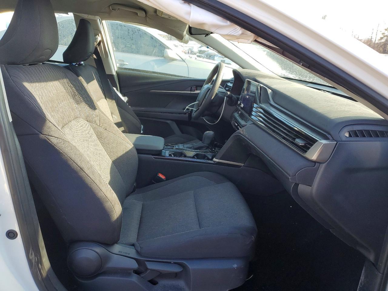 2025 Toyota Camry Xse - Фото 7
