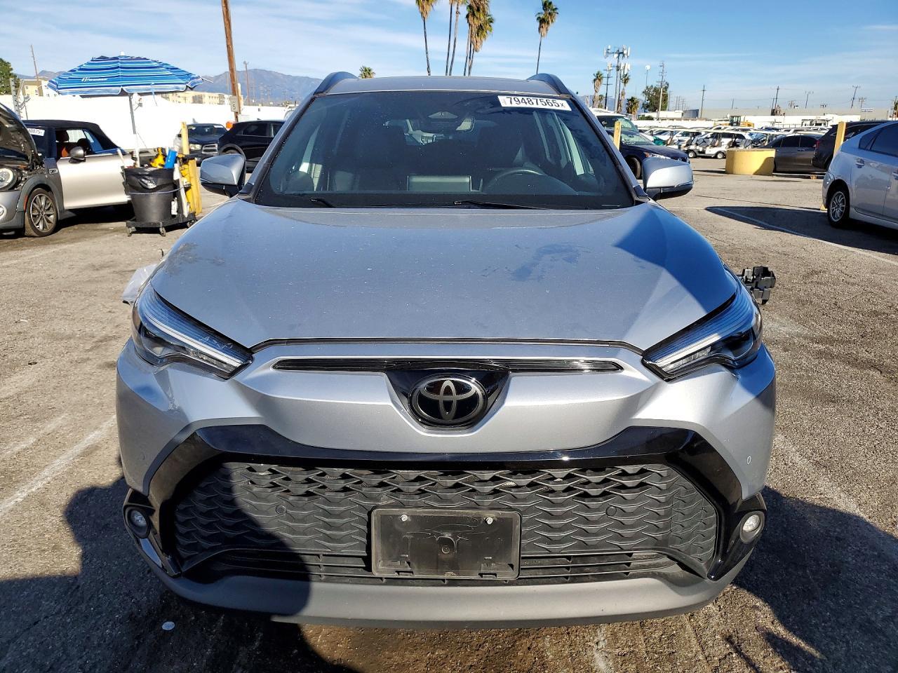2024 Toyota Corolla Cross Hybrid Xse - Фото 5