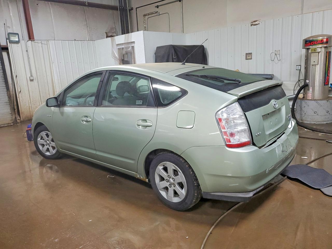 2008 Toyota Prius Base - Фото 2