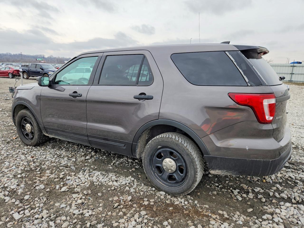 2017 Ford Explorer Police Interceptor - Image 2