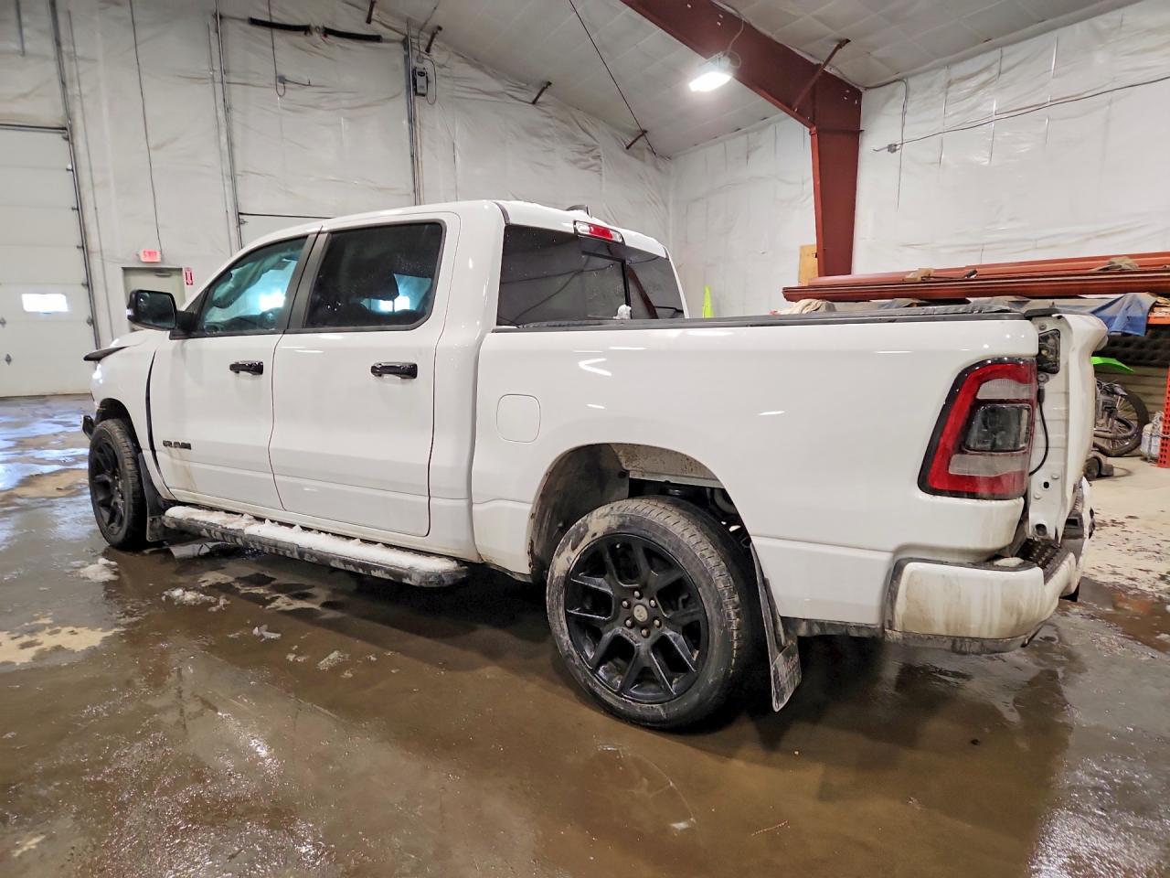 2023 Ram 1500 Laramie - Фото 2