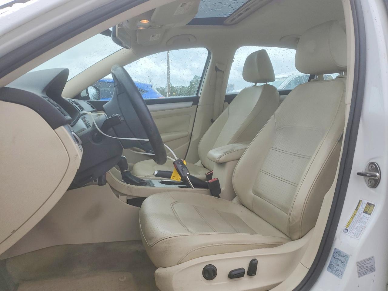 2013 Volkswagen Passat Se - Фото 7