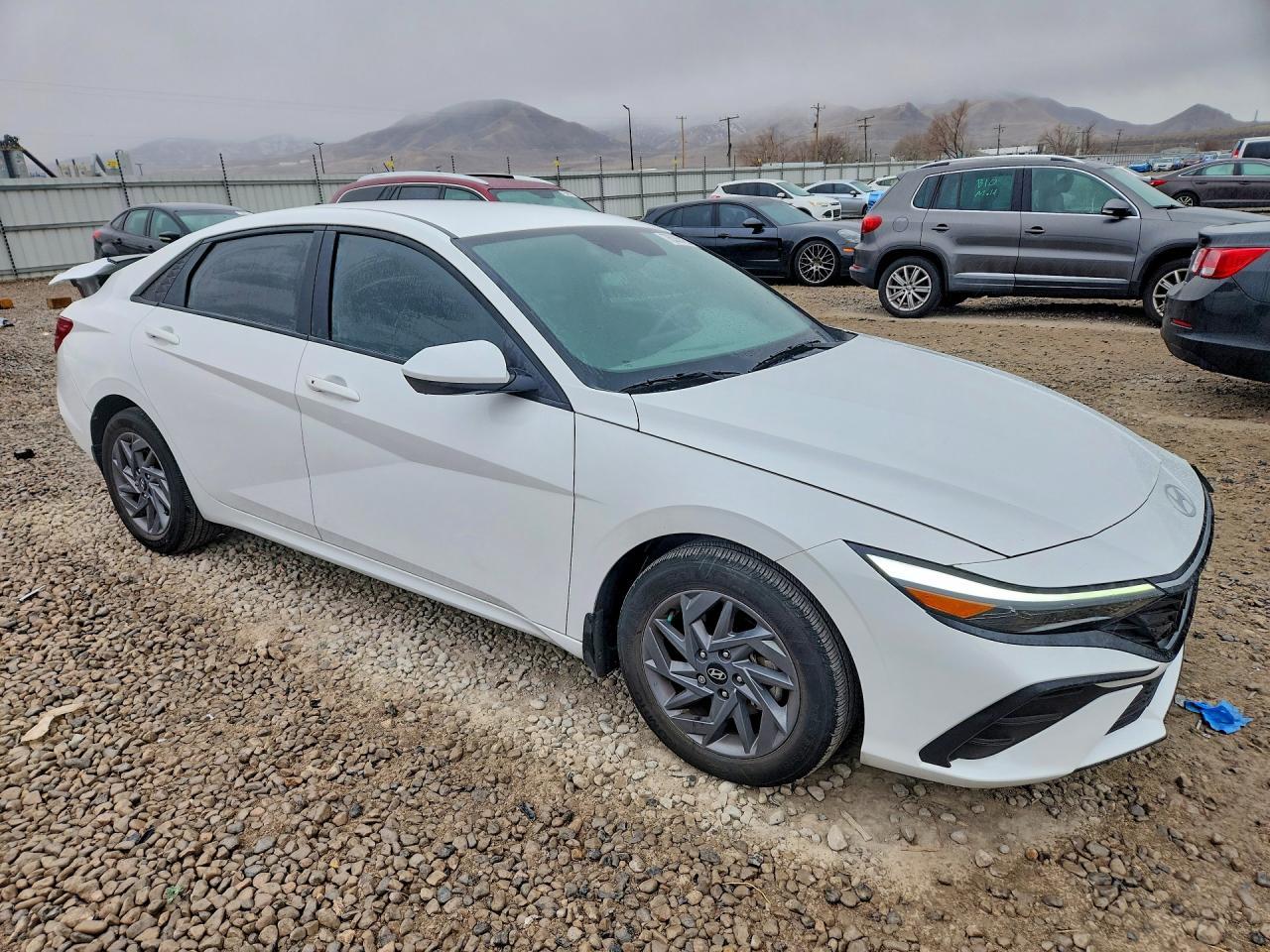2024 Hyundai Elantra Sel - Image 4
