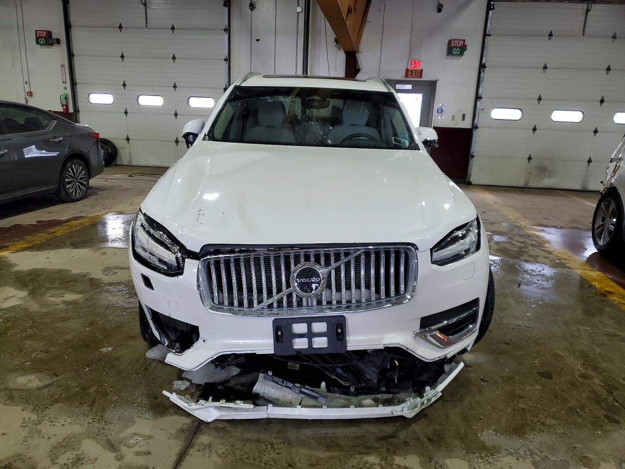 2025 Volvo Xc90 Plus - Image 5