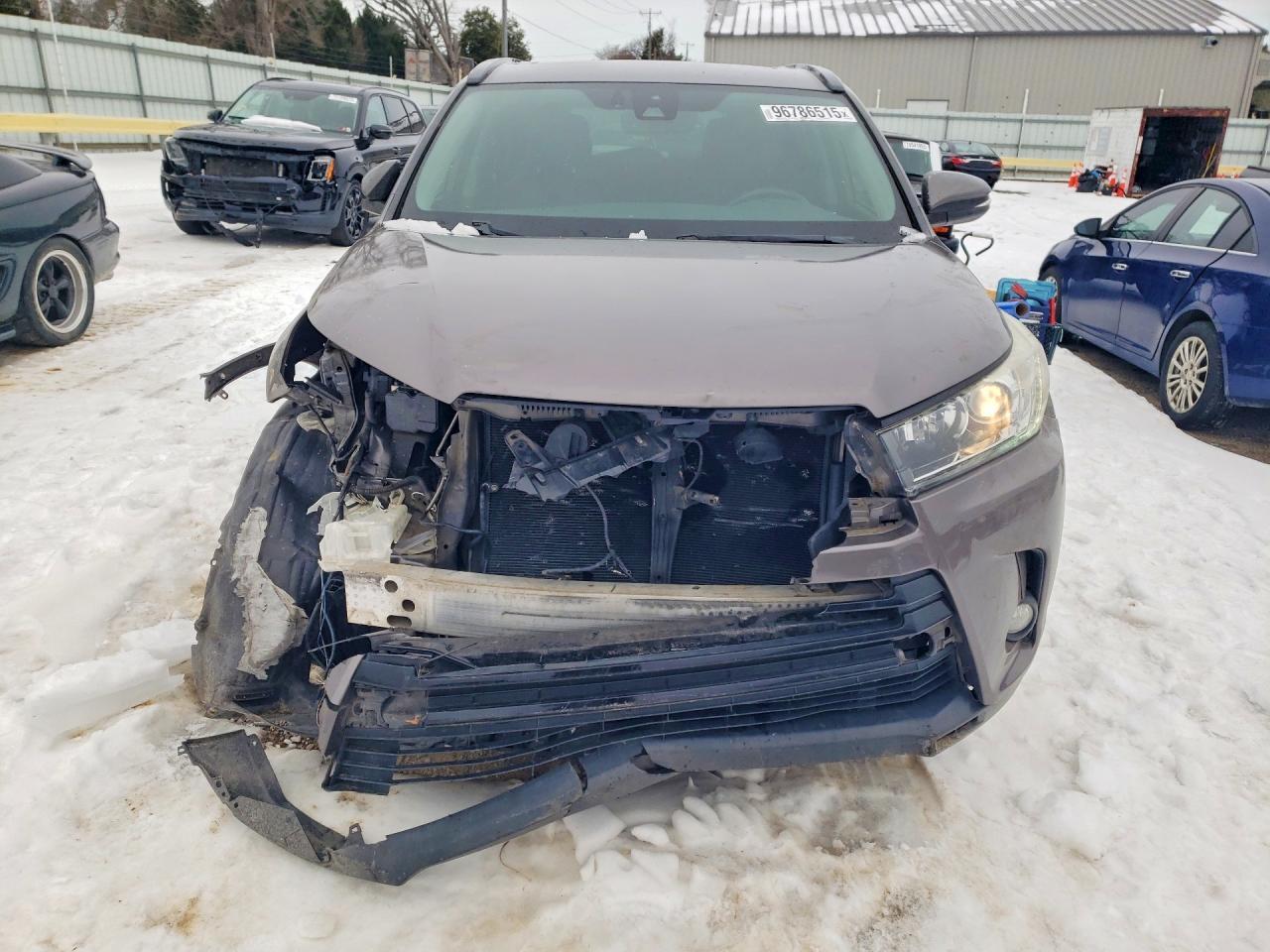 2018 Toyota Highlander Se - Image 5