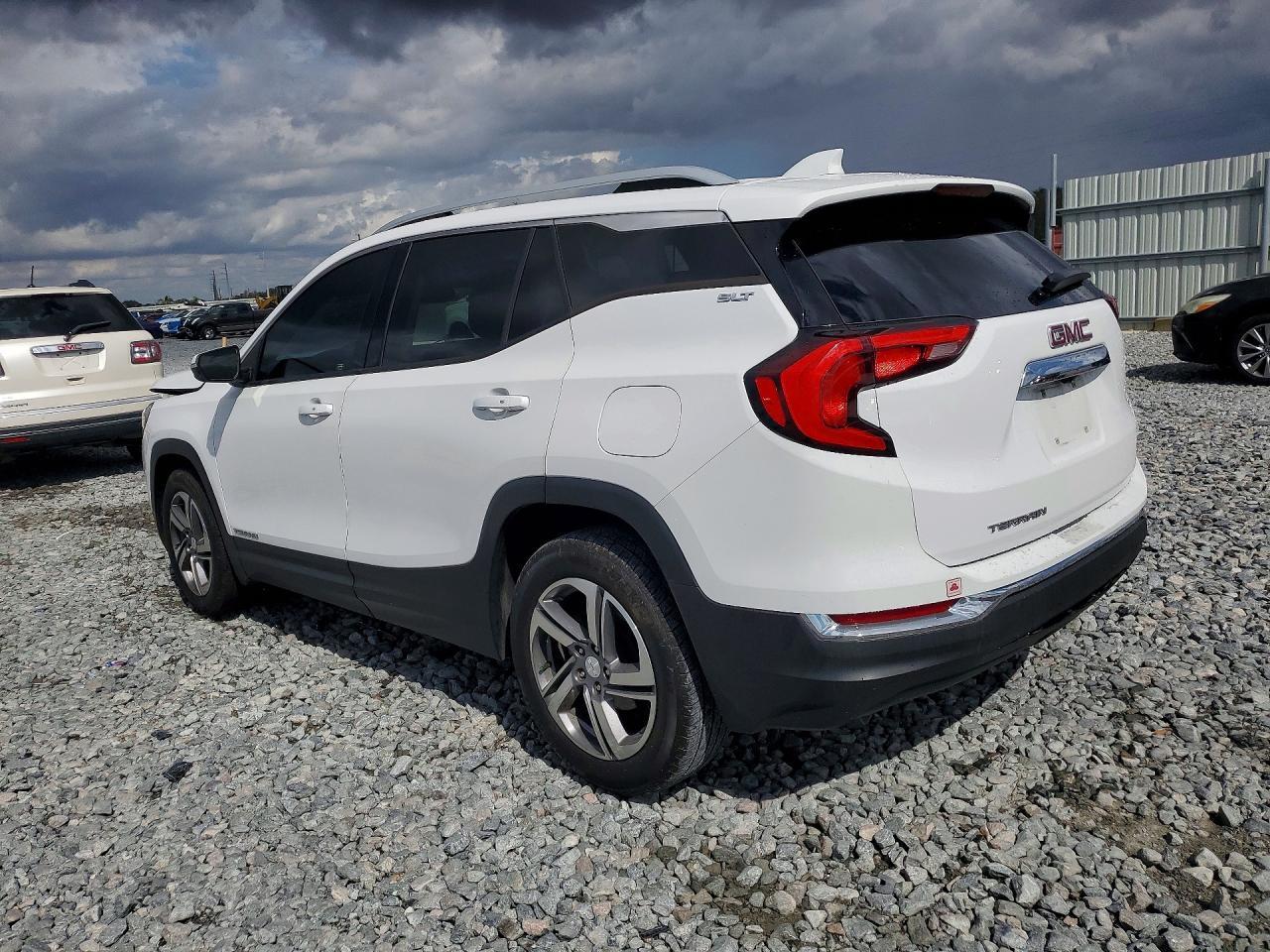 2020 GMC Terrain Slt - Фото 2