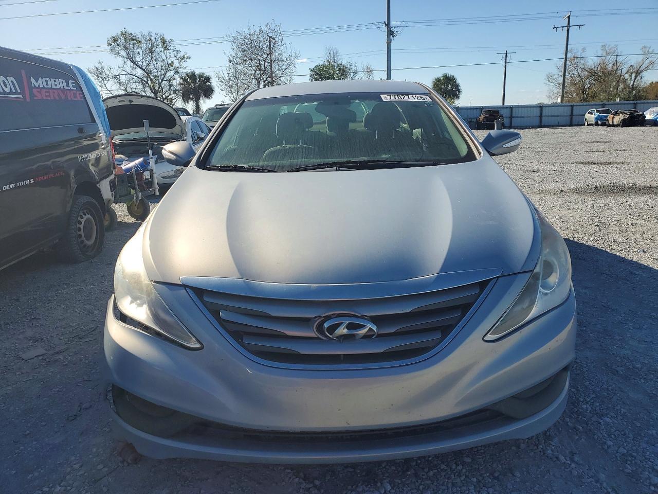 2014 Hyundai Sonata Gls - Image 5