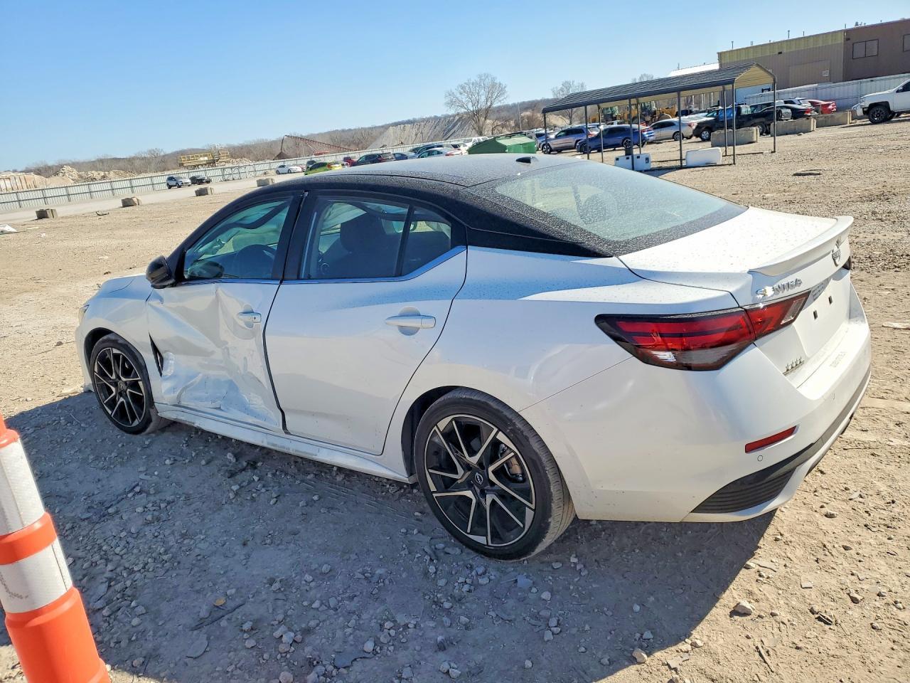 2024 Nissan Sentra Sr - Фото 2