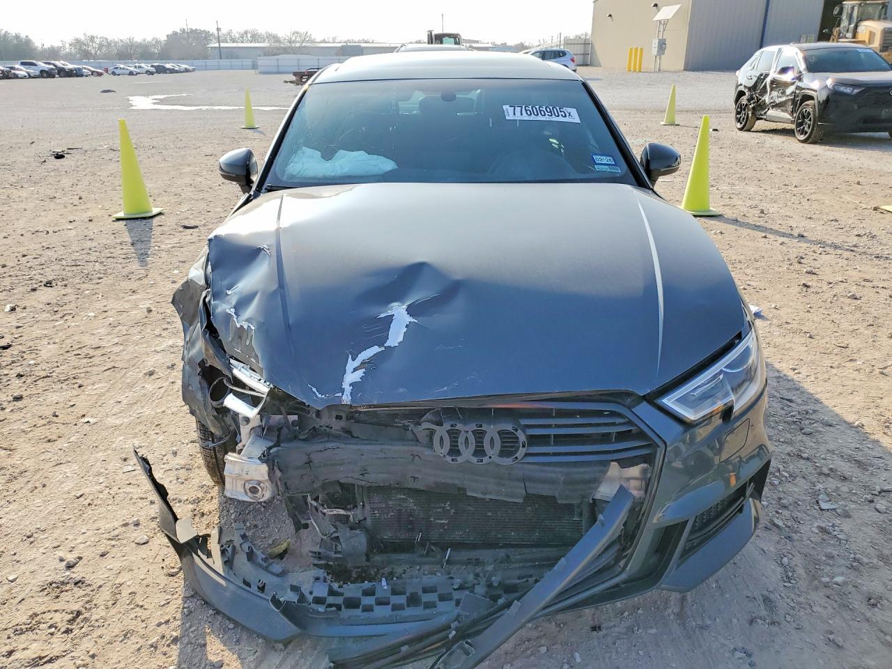 2020 Audi A3 S-Line Premium - Фото 5