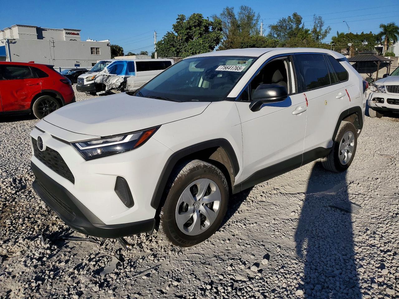 2025 Toyota Rav4 Le