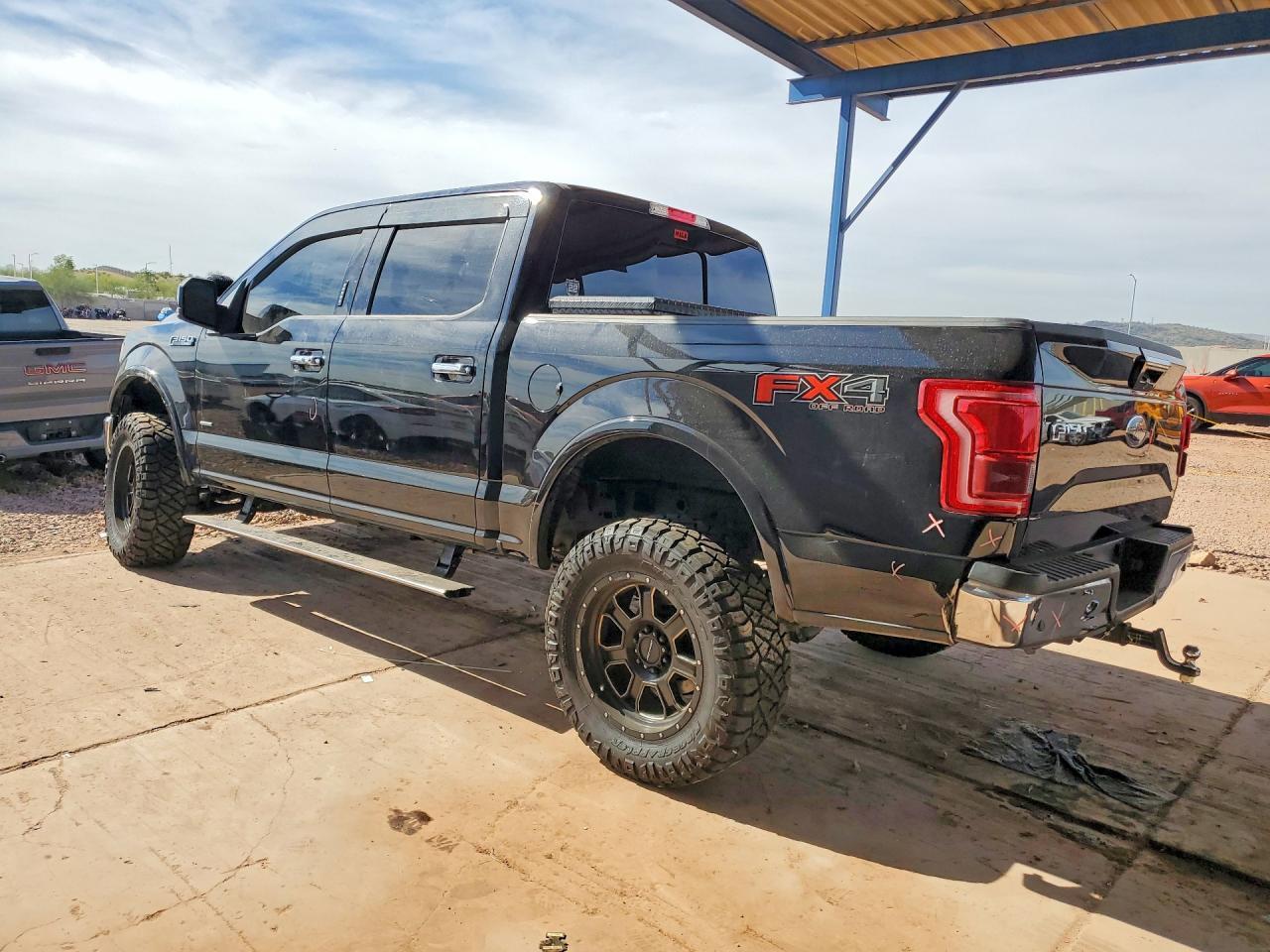 2017 Ford F150 Supercrew - Фото 2