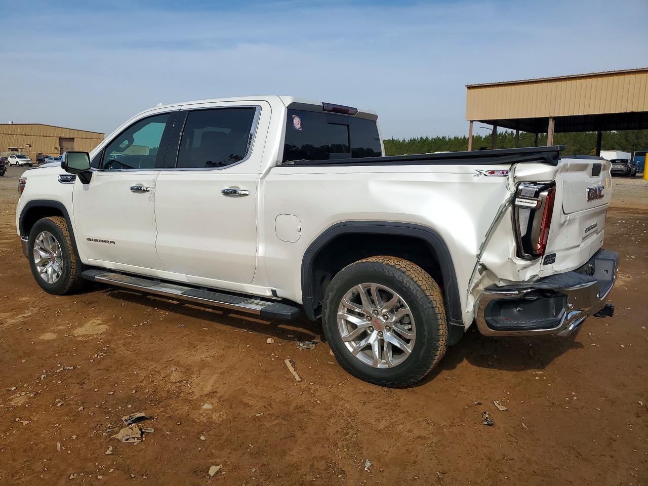 2020 GMC Sierra K1500 Slt - Image 2