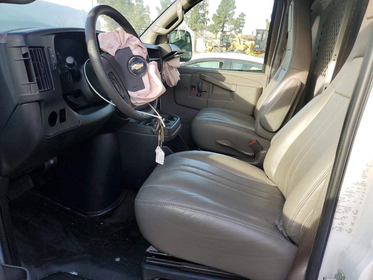 2024 Chevrolet Express G2500 - Image 7