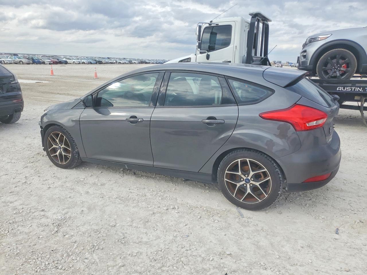 2018 Ford Focus Sel - Фото 2