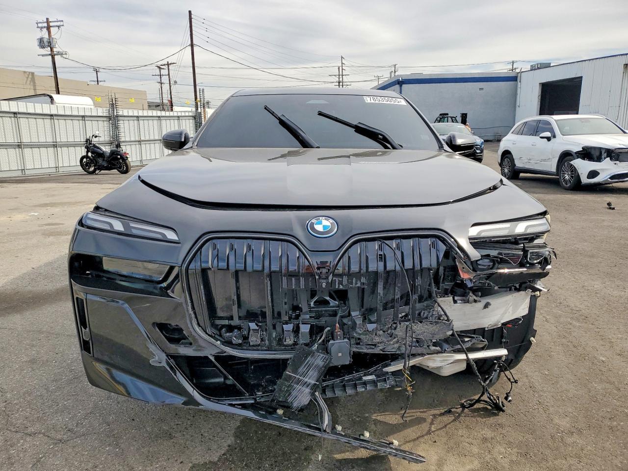 2025 BMW I7 Edrive50 - Фото 5