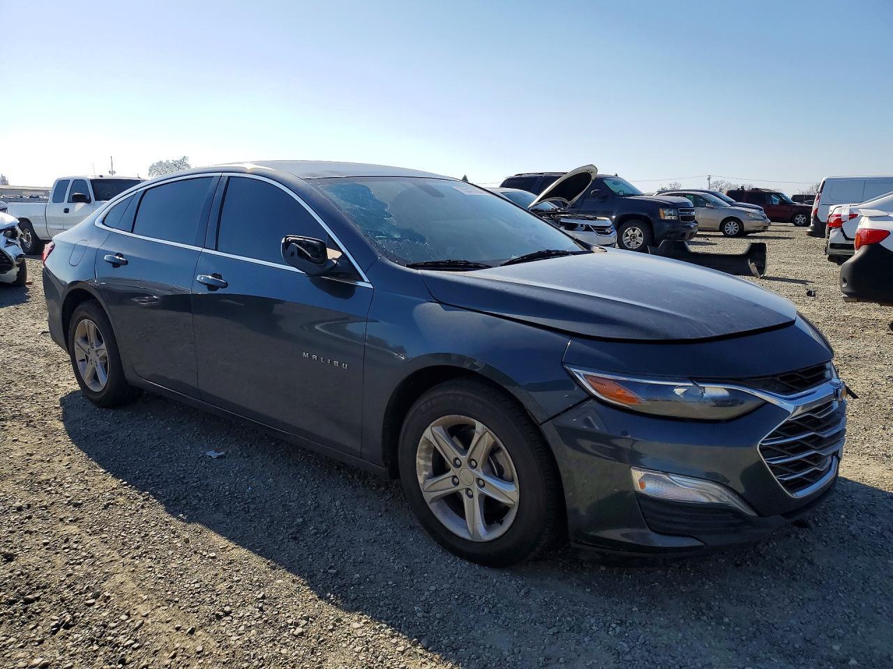 2020 Chevrolet Malibu Ls - Фото 4