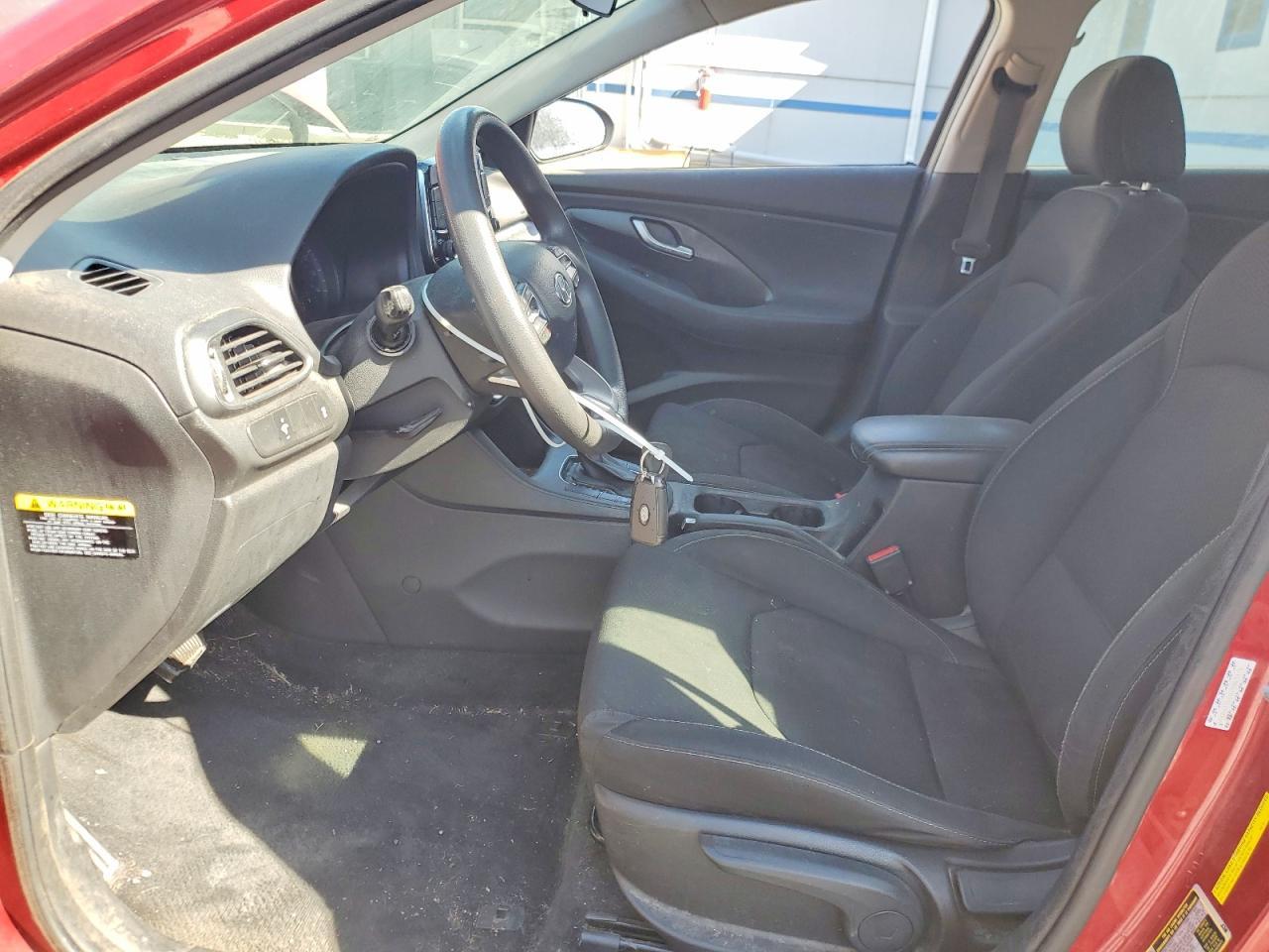 2018 Hyundai Elantra Gt Base - Фото 7