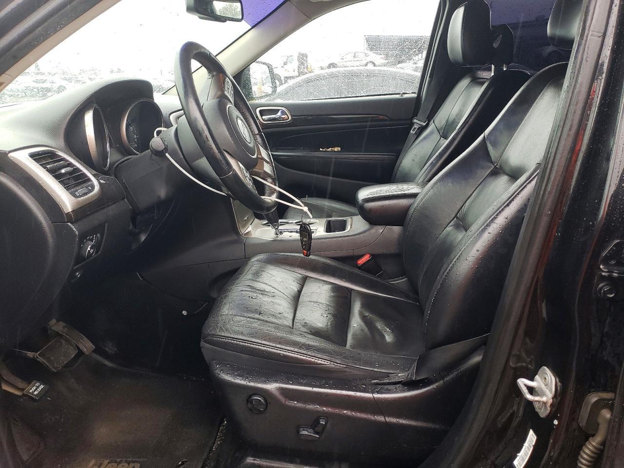 2013 Jeep Grand Cherokee Laredo - Image 7