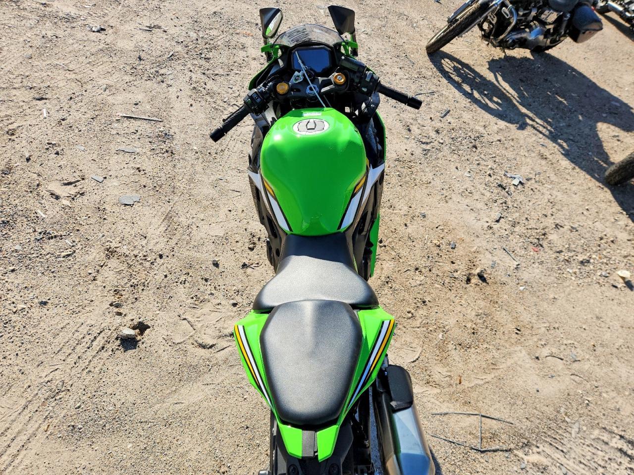 2025 Kawasaki Zx400 S - Image 6