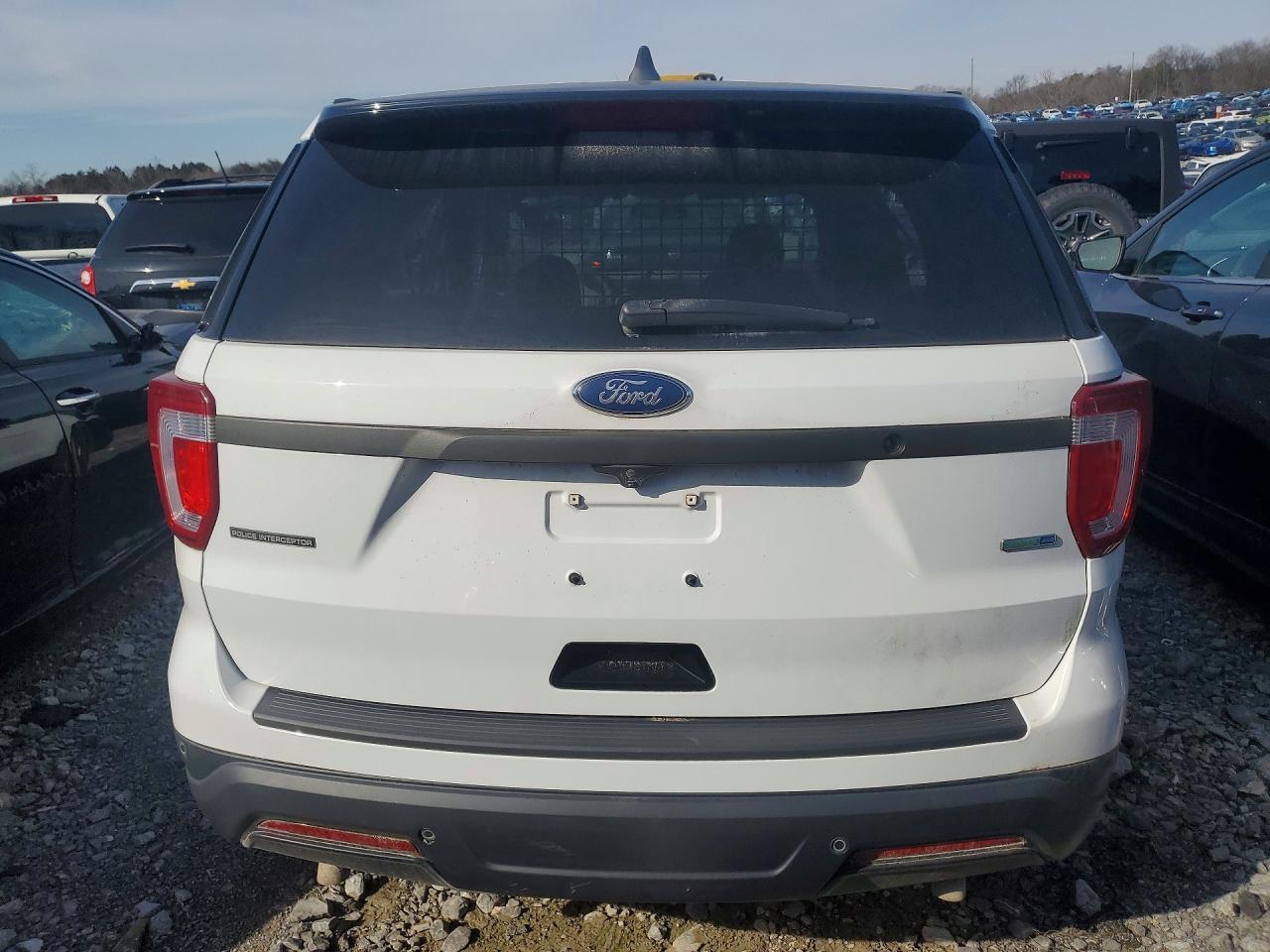 2019 Ford Explorer Police Interceptor - Image 6