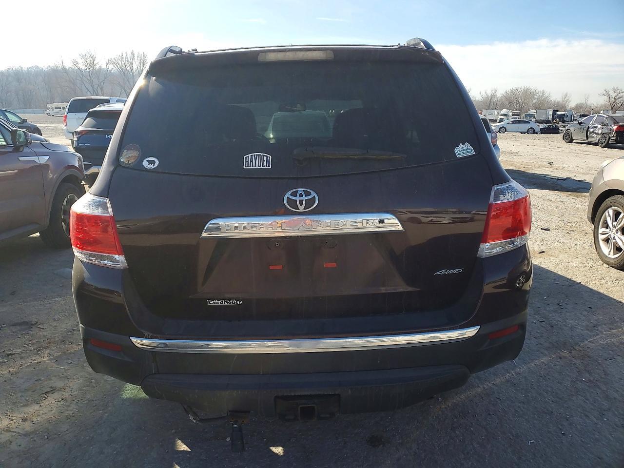 2013 Toyota Highlander Limited - Image 6