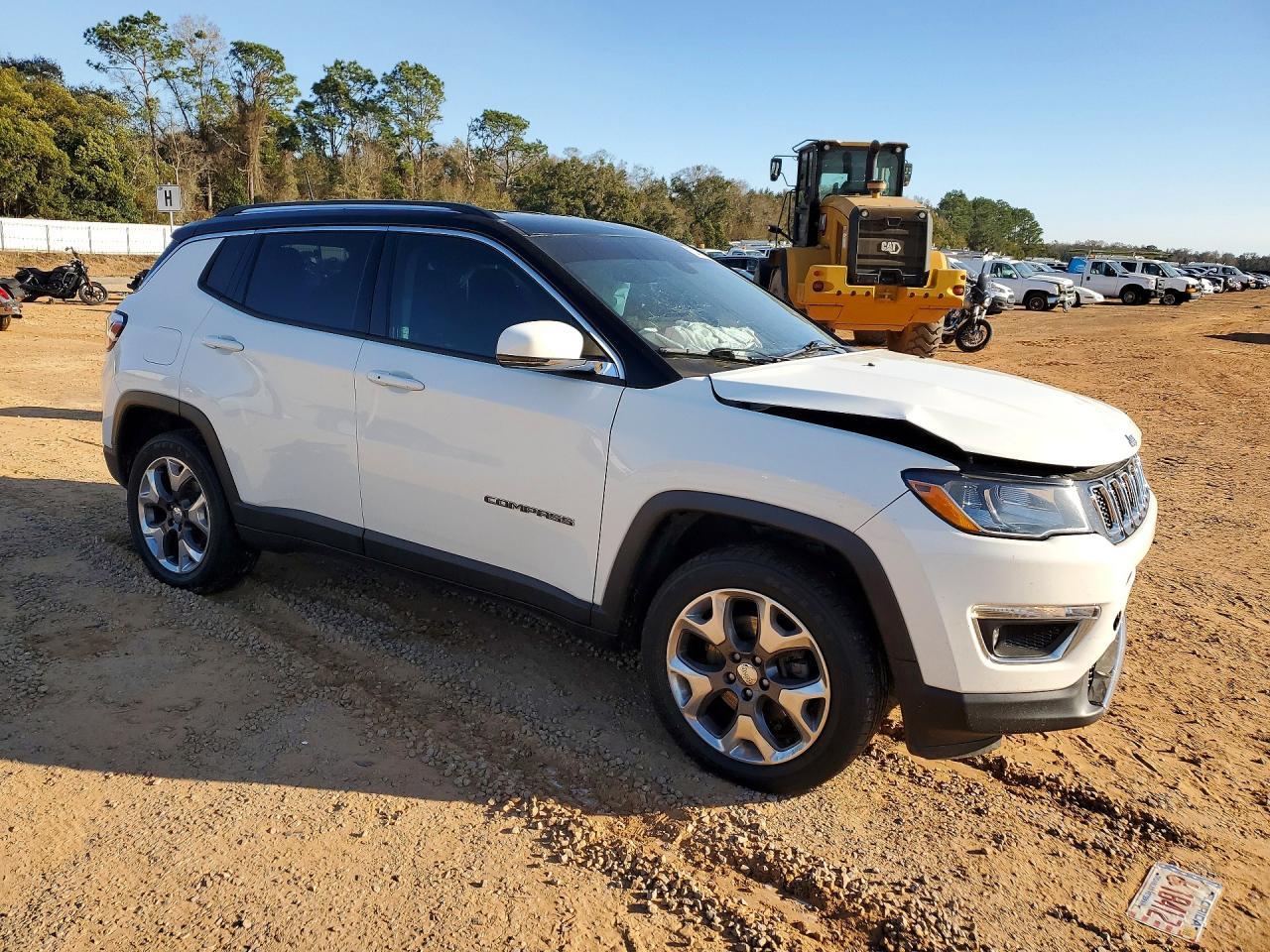 2018 Jeep Compass Limited - Image 4