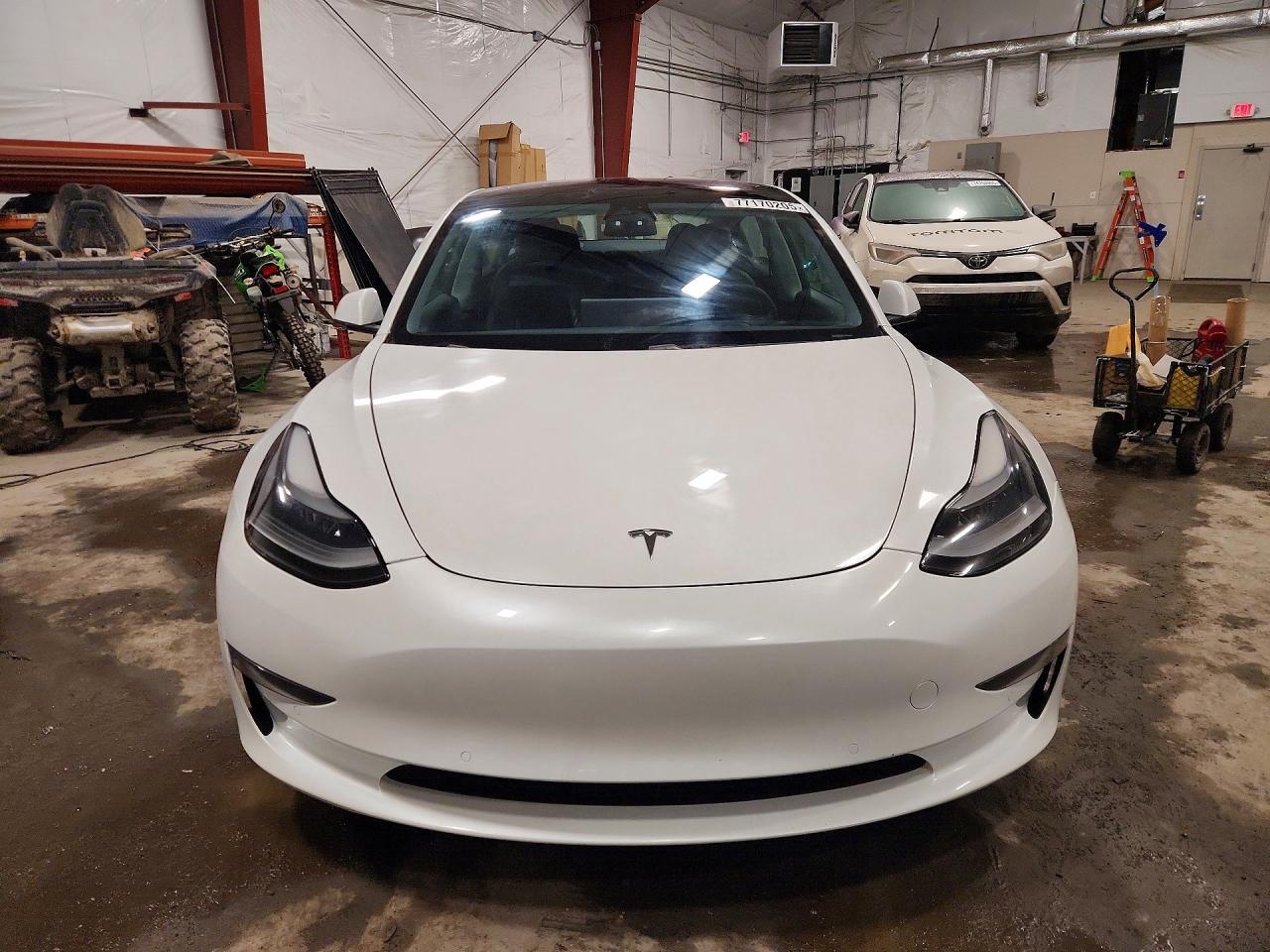 2021 Tesla Model 3 - Image 5