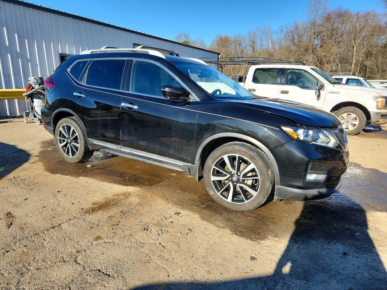 2019 Nissan Rogue S - Image 4