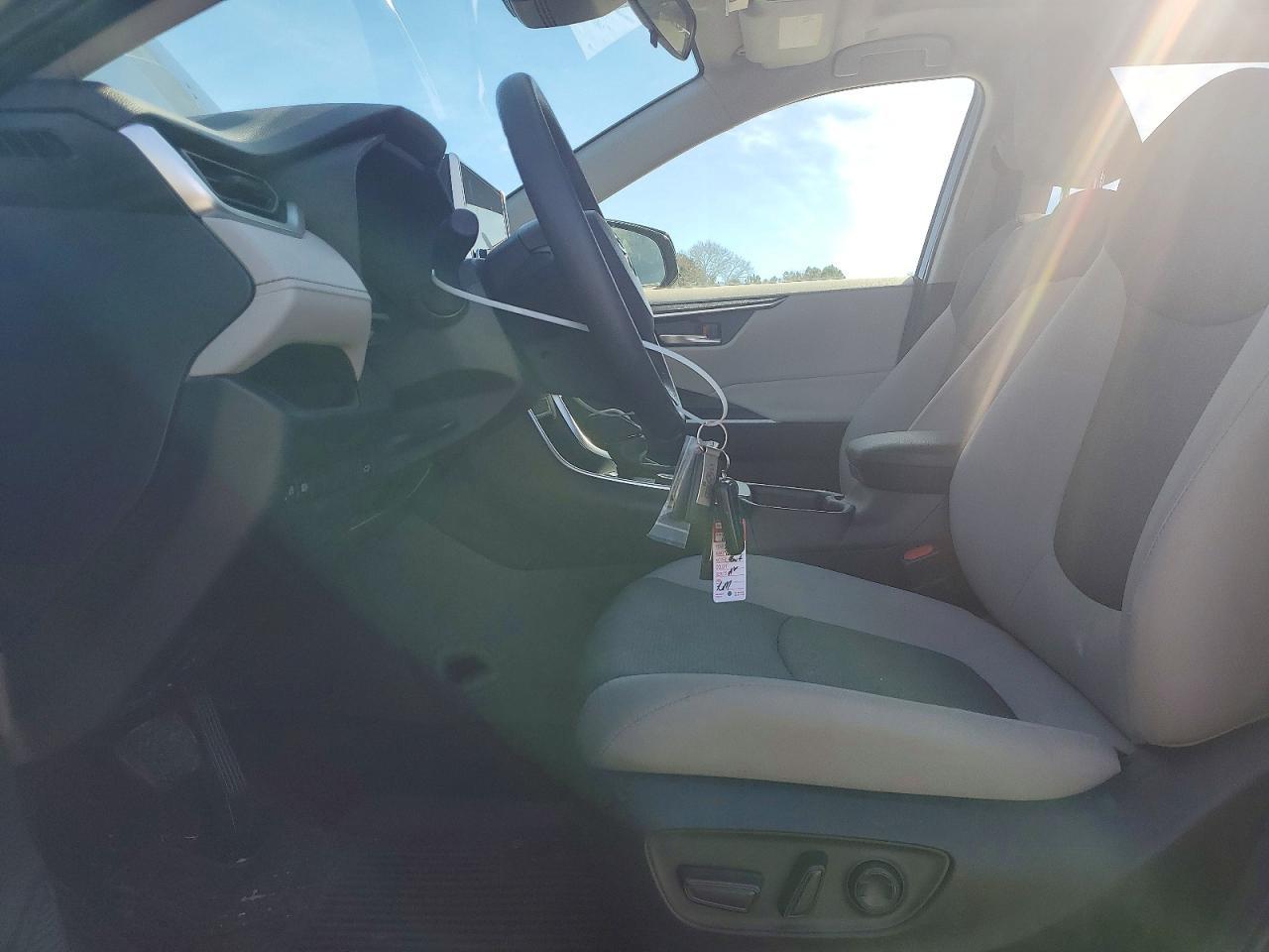 2025 Toyota Rav4 Xle - Фото 7