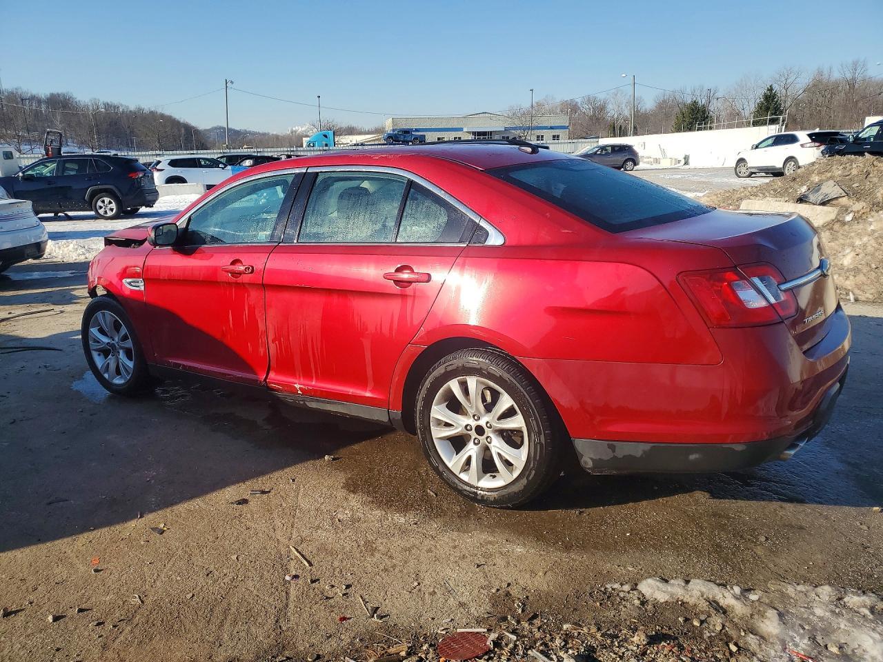 2012 Ford Taurus Sel - Image 2