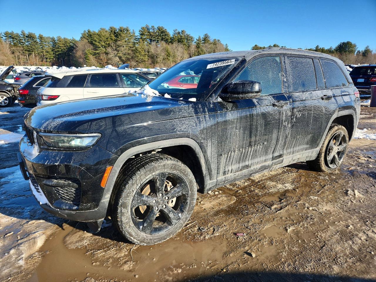 2023 Jeep Grand Cherokee Laredo