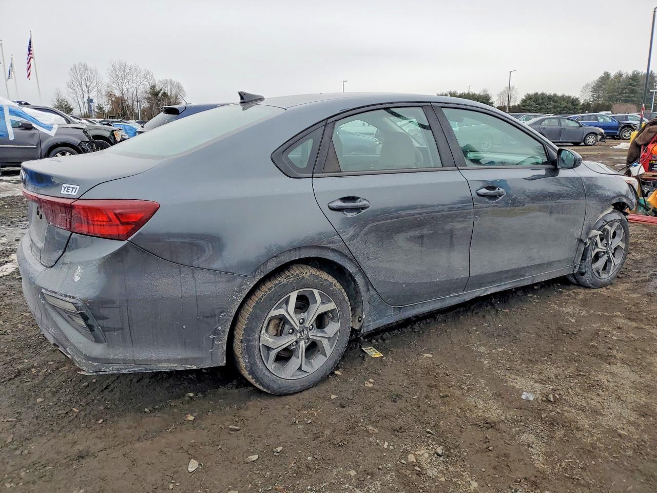 2020 Kia Forte Fe, Lxs - Image 3