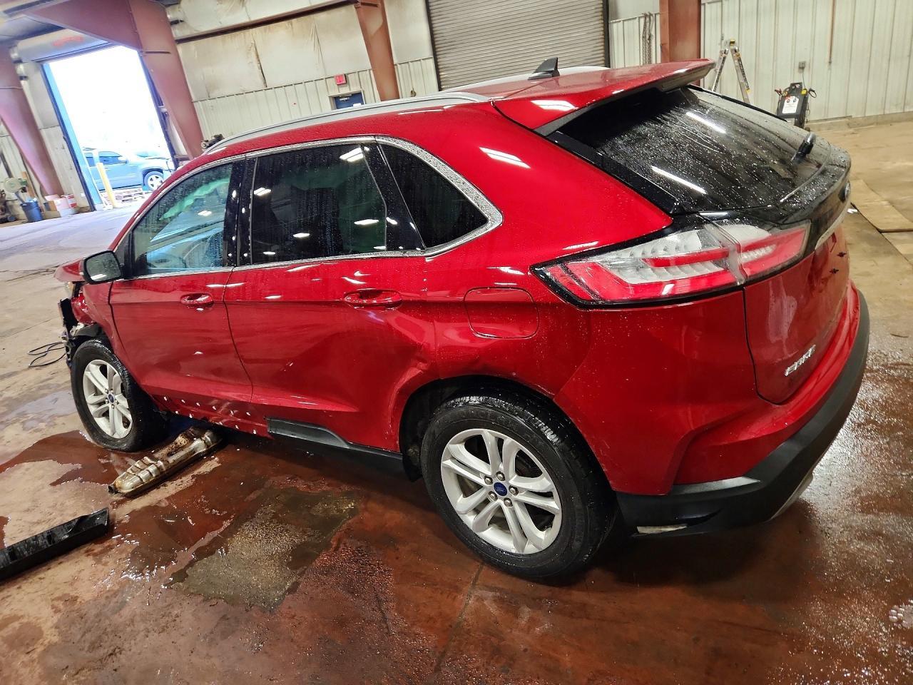 2020 Ford Edge Sel - Фото 2